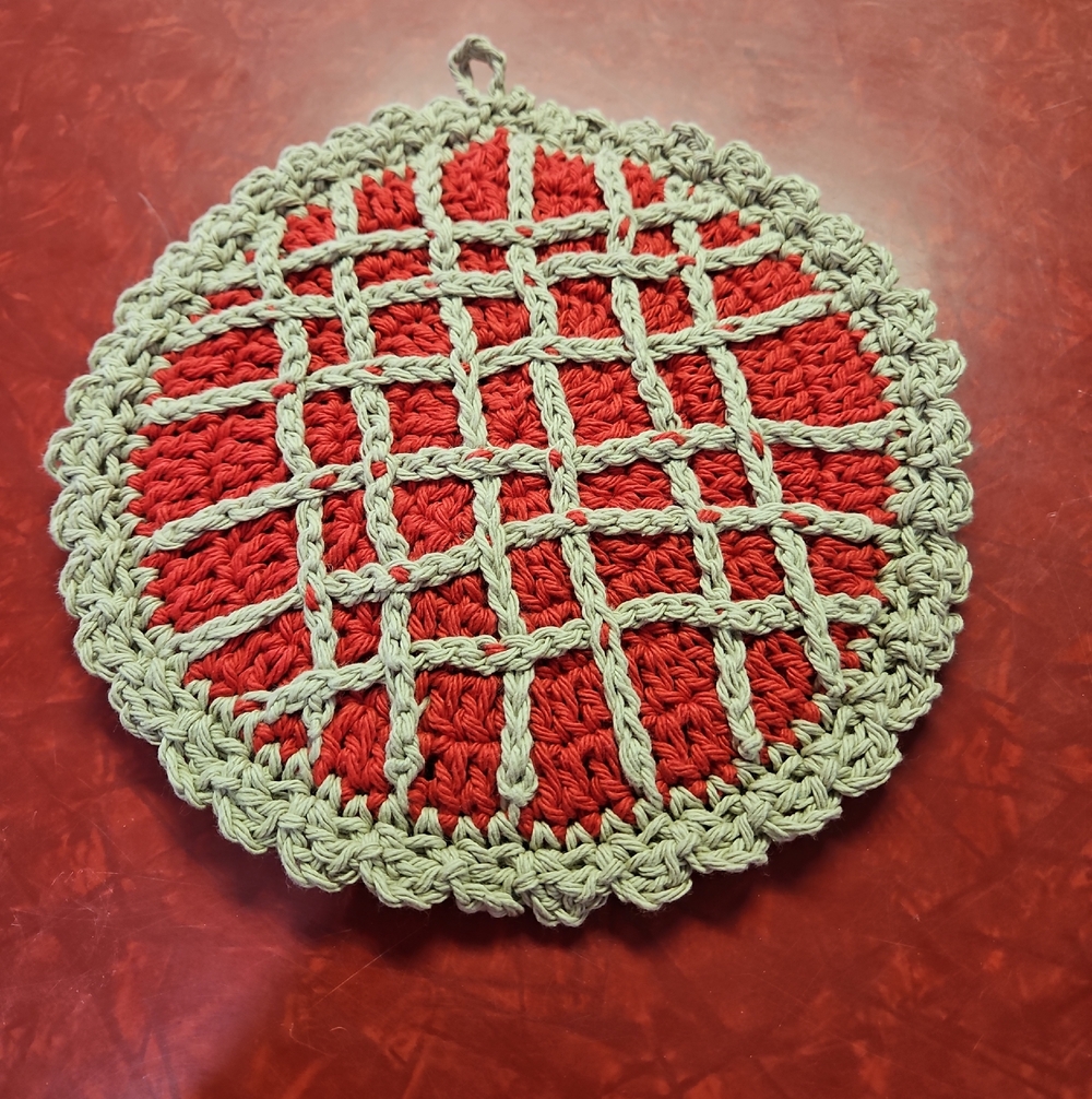 Handmade Red and Beige Crochet Hot Pad - Kitchen Trivet 9" Strawberry Pie